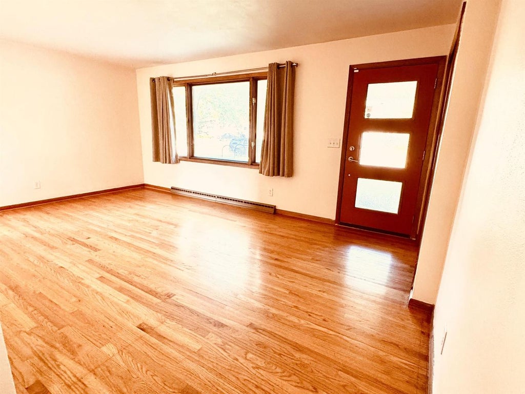 Photo of 1164 Ontario DRIVE, Janesville, WI 53545 (MLS # 2029624)