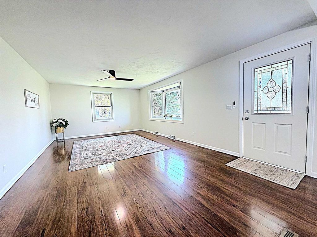 Photo of 1891 Beck STREET, Menasha, WI 54952 (MLS # 50324018)