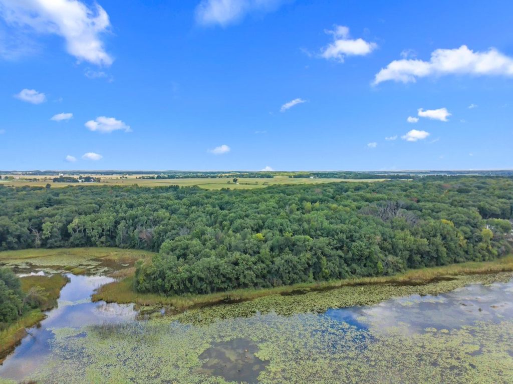 Photo of Lt0 Green Lake DRIVE, Elkhorn, WI 53121 (MLS # 1934054)