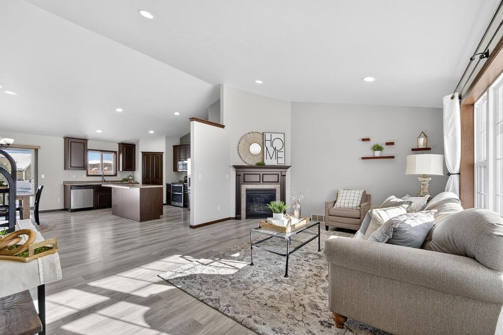 Photo of 1479 Aviator COURT, De Pere, WI 54115 (MLS # 50318971)