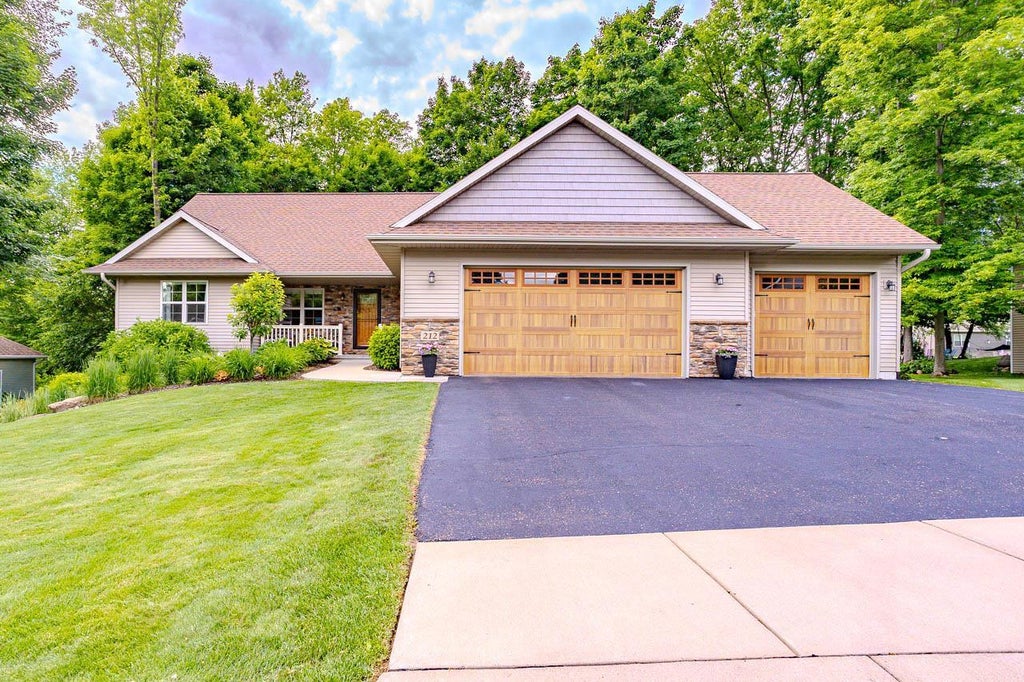 Photo of 212 Tuzigoot LANE, Wausau, WI 54403 (MLS # 22602881)