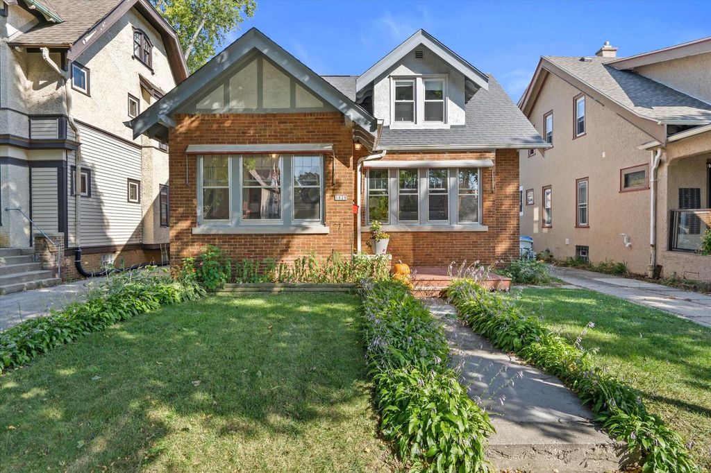 Photo of 1828 N 48th STREET, Milwaukee, WI 53208 (MLS # 1937321)