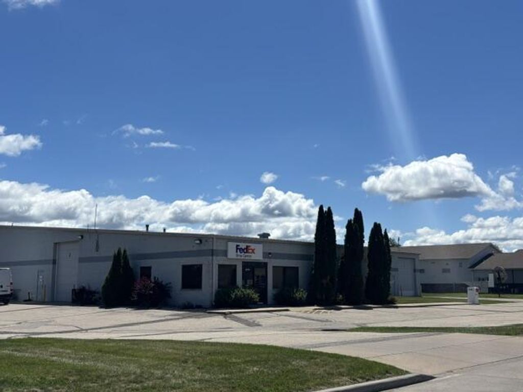 Photo of 2974 Airport ROAD, La Crosse, WI 54603 (MLS # 1968027)
