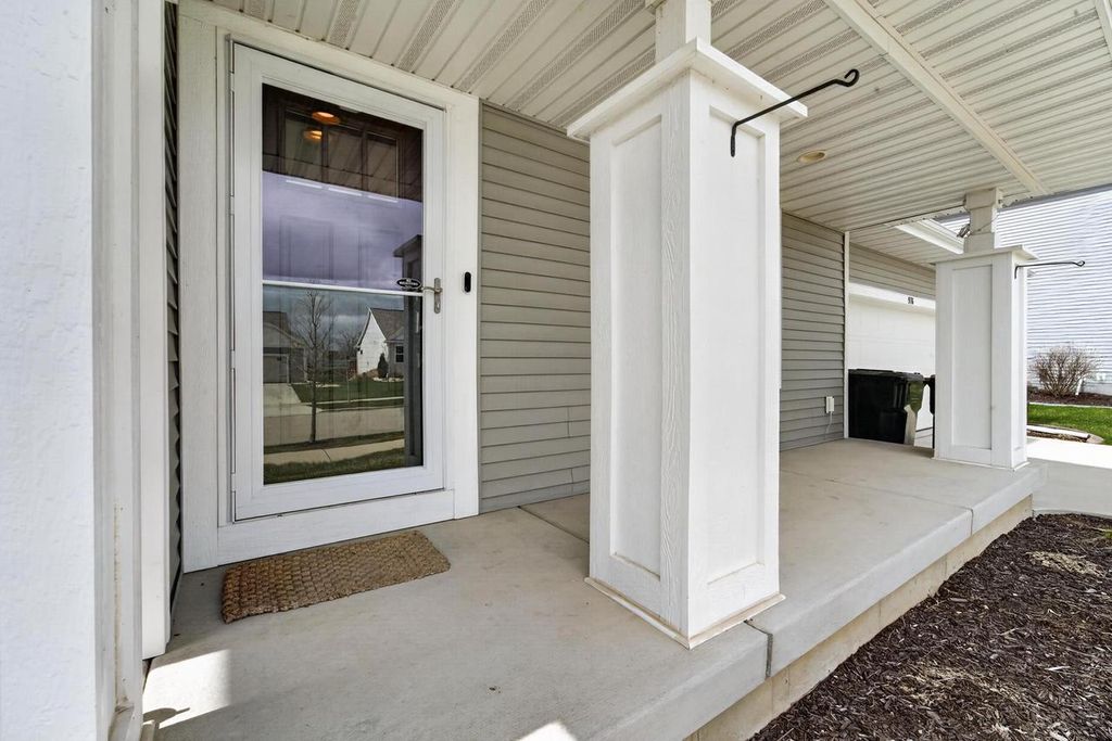 Photo of 976 Griffin WAY, Deforest, WI 53532 (MLS # 2020745)