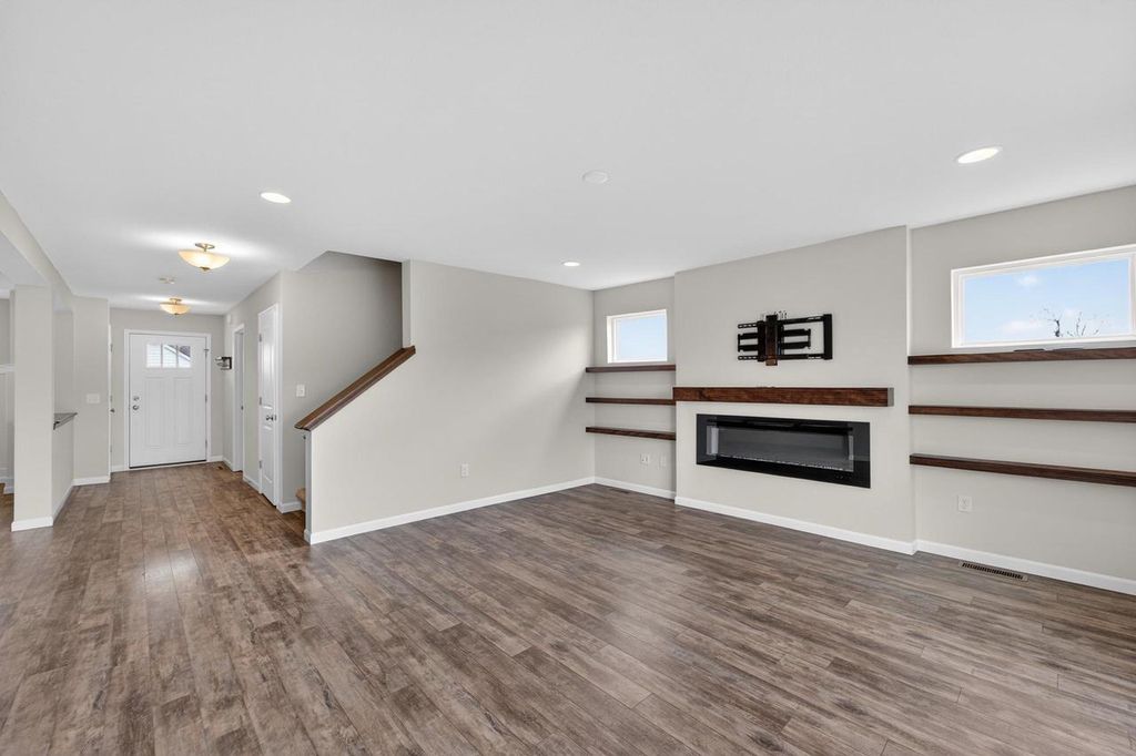 Photo of 976 Griffin WAY, Deforest, WI 53532 (MLS # 2020745)