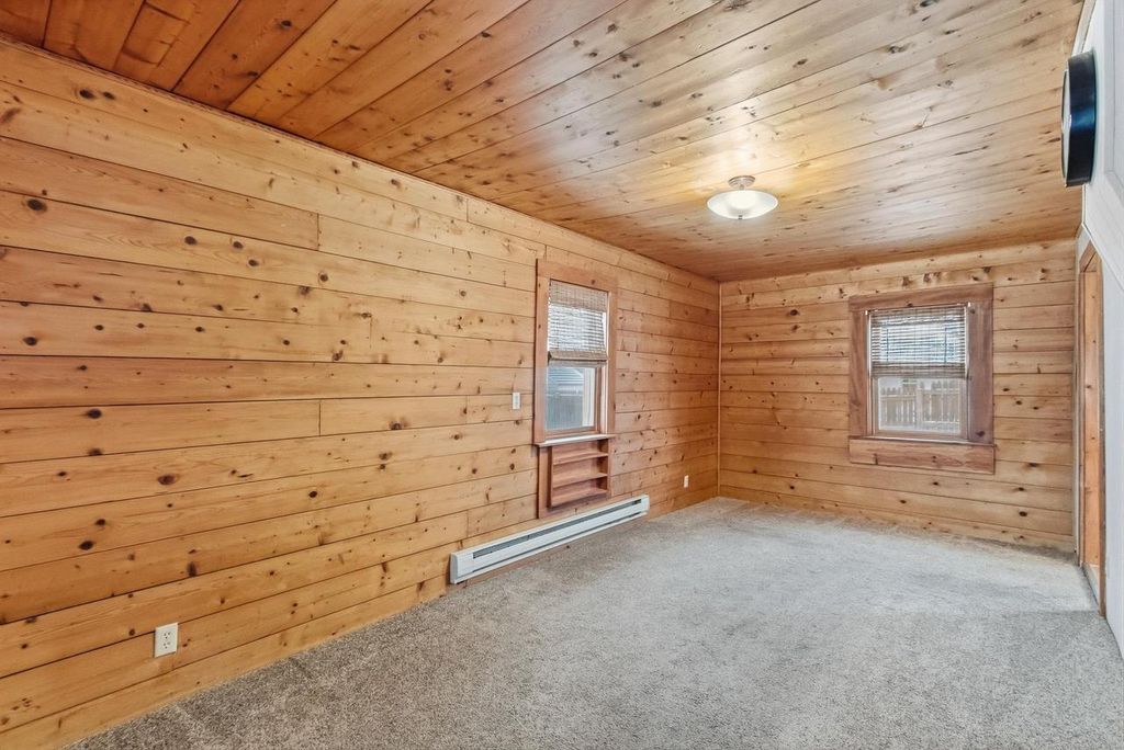 Photo of 107 E Chestnut STREET, Pardeeville, WI 53954 (MLS # 2014214)