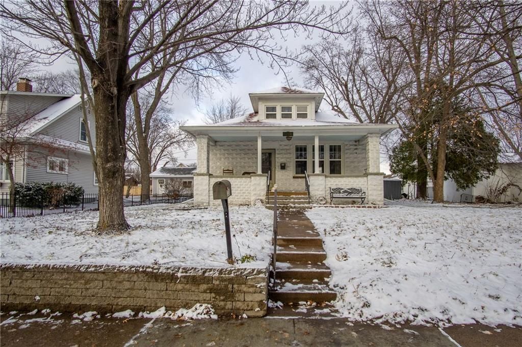 Photo of 1528 Highland AVENUE, Eau Claire, WI 54701 (MLS # 1597315)