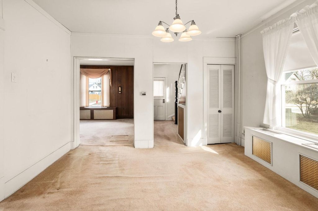 Photo of N89W16081 Main STREET, Menomonee Falls, WI 53051 (MLS # 1951620)