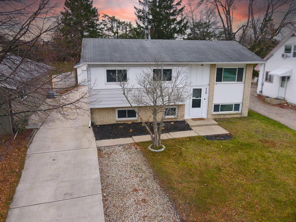 Photo of 5129 16th STREET, Racine, WI 53406 (MLS # 1943756)