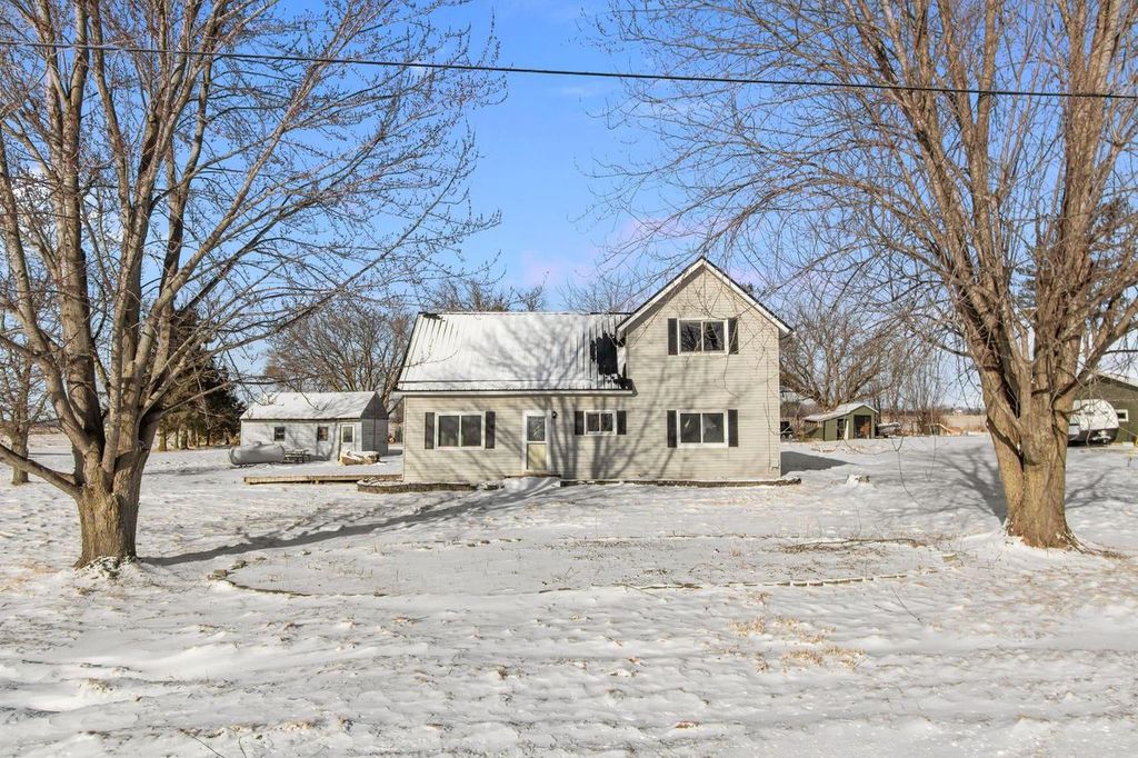 Photo of N5731 State Rd 76, Shiocton, WI 54170 (MLS # 50321616)