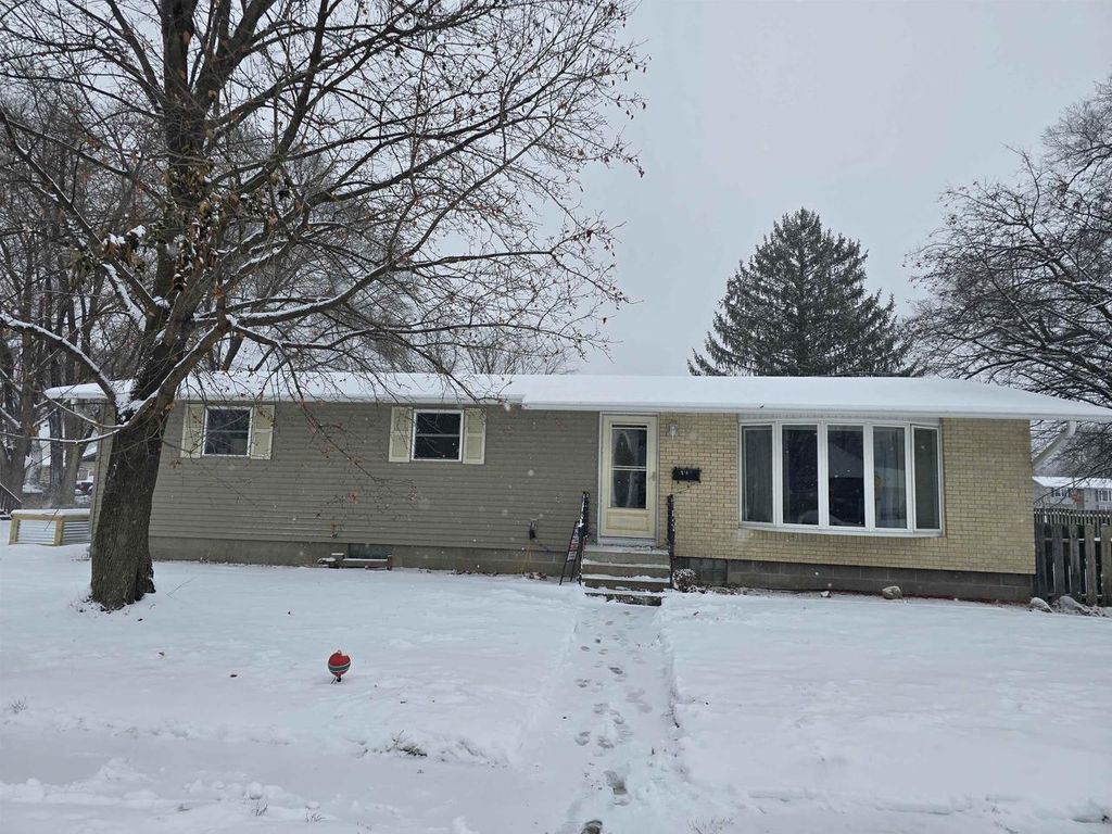 Photo of 218 S Ohio STREET, Prairie Du Chien, WI 53821 (MLS # 2013163)