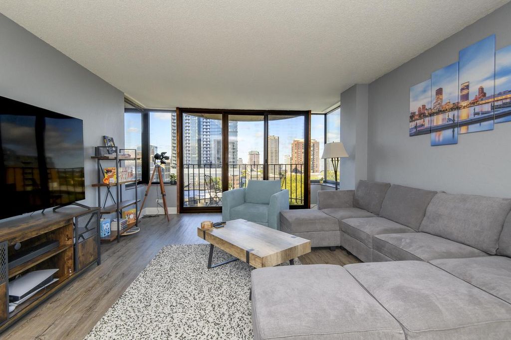 Photo of 929 N Astor STREET #807, Milwaukee, WI 53202 (MLS # 1939181)