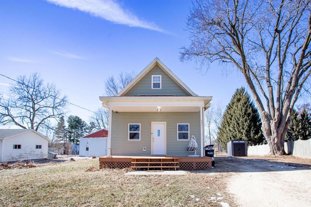 Photo of 751 Franklin STREET, Linden, WI 53553 (MLS # 2016705)