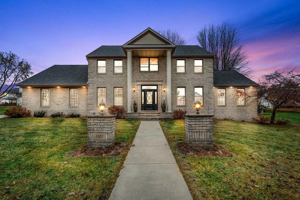 Photo of 3121 Squire COURT, Green Bay, WI 54313 (MLS # 50318581)