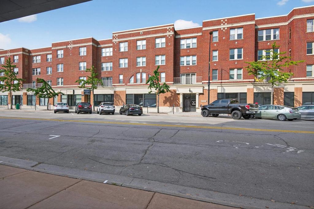 Photo of 118 S Washington STREET #A333, Green Bay, WI 54301 (MLS # 50316334)