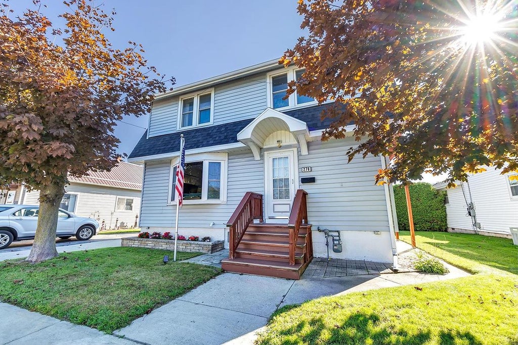 Photo of 278 Mill STREET, Algoma, WI 54201 (MLS # 50332839)