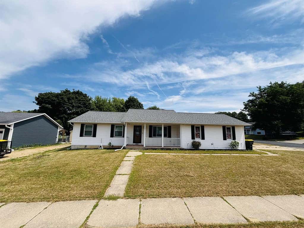 Photo of 1946 Amanda DRIVE, Reedsburg, WI 53959 (MLS # 2029500)