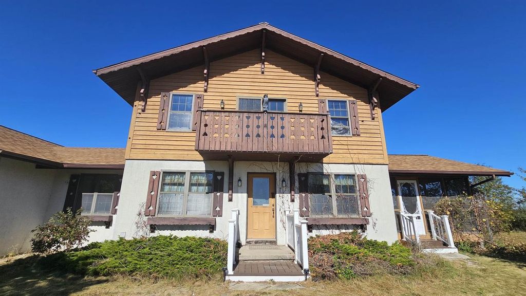 Photo of N8122 Marty ROAD, New Glarus, WI 53574 (MLS # 2009442)