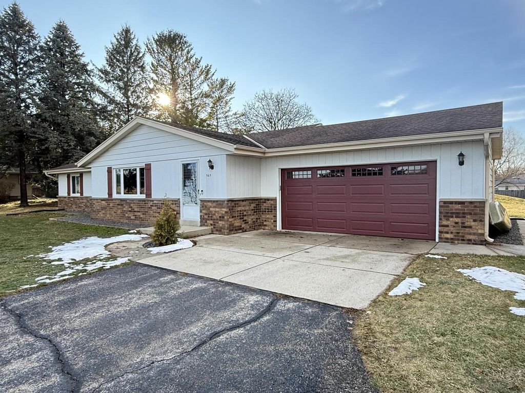 Photo of 565 Amy Belle ROAD, Colgate, WI 53017 (MLS # 1946628)