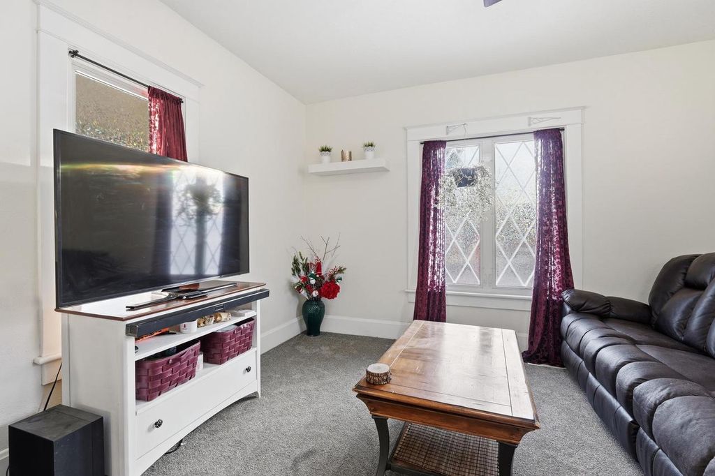 Photo of 204 Linden STREET, Fort Atkinson, WI 53538 (MLS # 2014080)