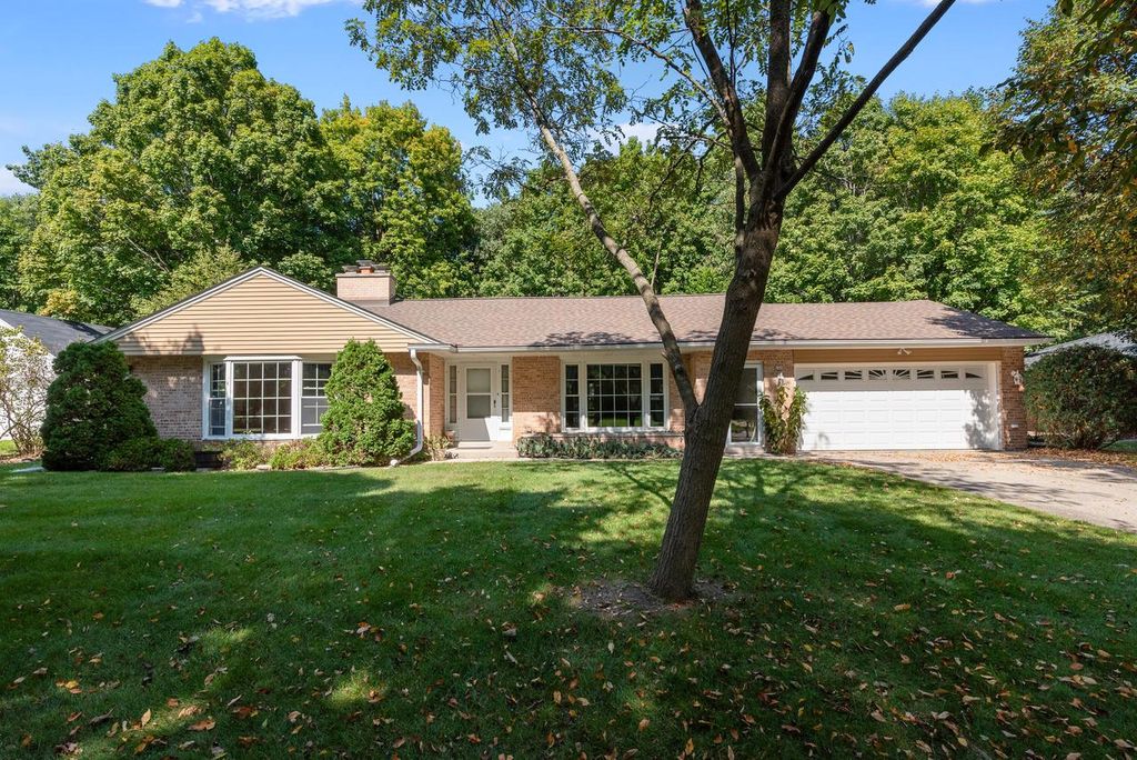 Photo of 240 Vine STREET, West Bend, WI 53095 (MLS # 1936236)