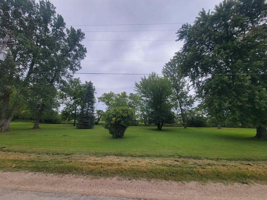 Photo of Northwestern AVENUE, Fond Du Lac, WI 54937 (MLS # 50332971)