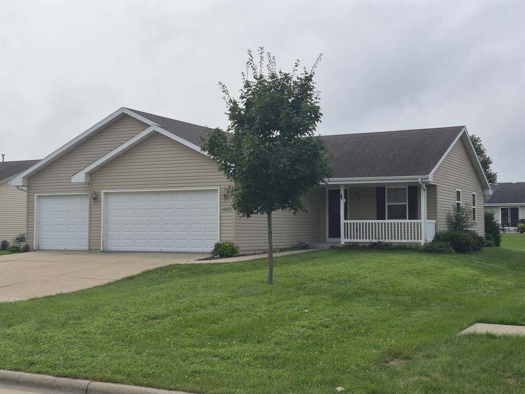 Photo of 4022 Kingsford DRIVE, Janesville, WI 53546 (MLS # 2030536)