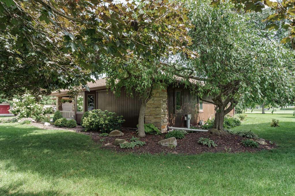 Photo of 1605 Country Club LANE, Watertown, WI 53098 (MLS # 1977075)