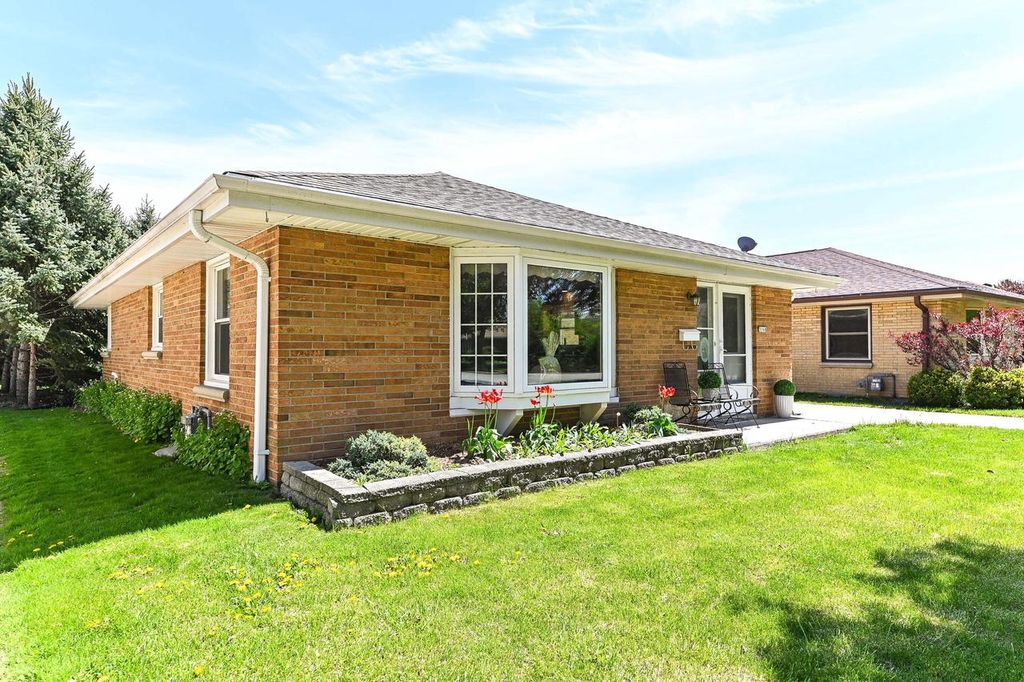 Photo of 3168 S 71st STREET, Milwaukee, WI 53219 (MLS # 1961746)