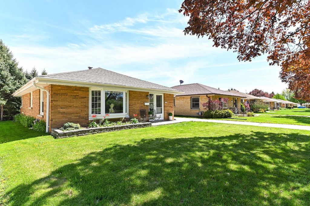Photo of 3168 S 71st STREET, Milwaukee, WI 53219 (MLS # 1961746)