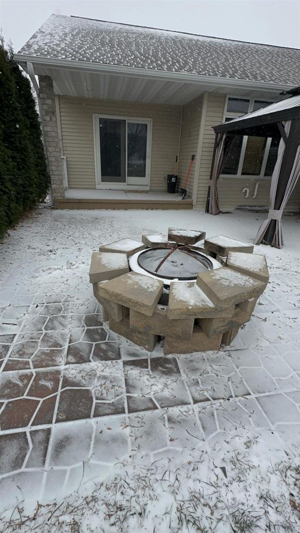 Photo of 215 Theunis DRIVE, Wrightstown, WI 54180 (MLS # 50320112)