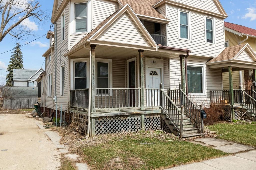 Photo of 161 E 2nd STREET, Fond Du Lac, WI 54935 (MLS # 50323084)