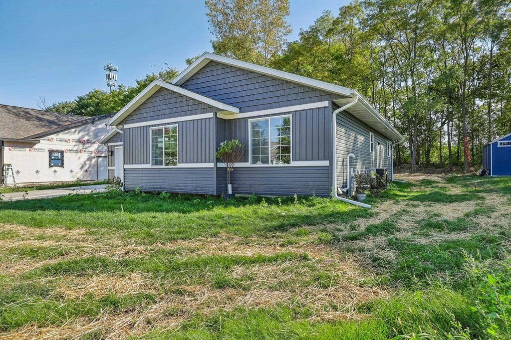 Photo of 902 Garity STREET, Jefferson, WI 53549 (MLS # 2034561)