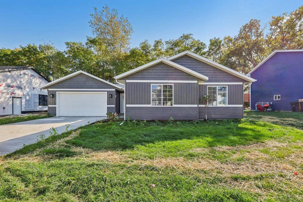 Photo of 902 Garity STREET, Jefferson, WI 53549 (MLS # 2034561)