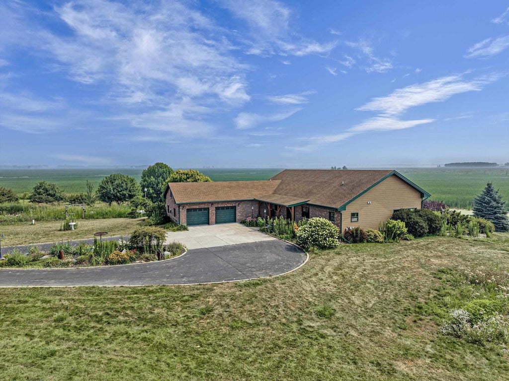 Photo of 1328 County Rd M, Pickett, WI 54964 (MLS # 50329568)