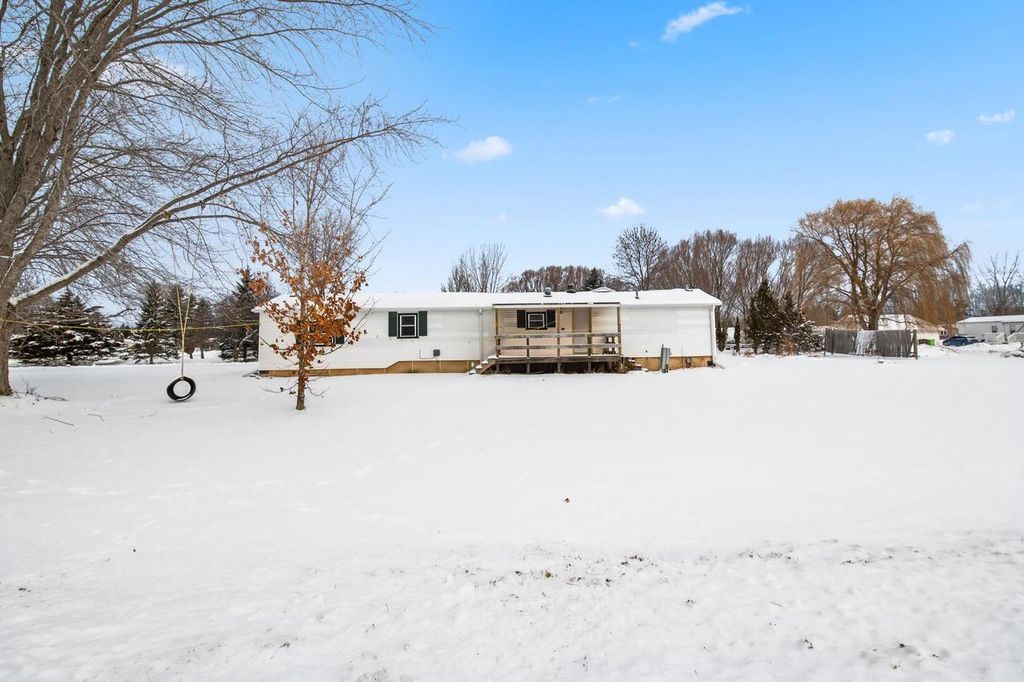 Photo of 1251 Melissa BOULEVARD, Little Suamico, WI 54141 (MLS # 50319522)
