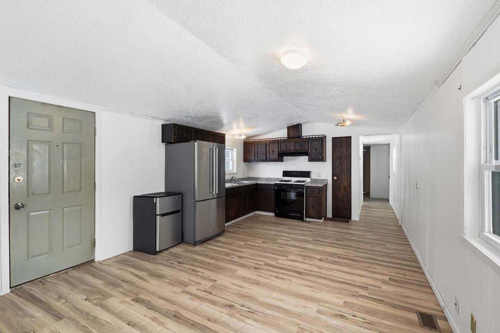 Photo of 1251 Melissa BOULEVARD, Little Suamico, WI 54141 (MLS # 50319522)