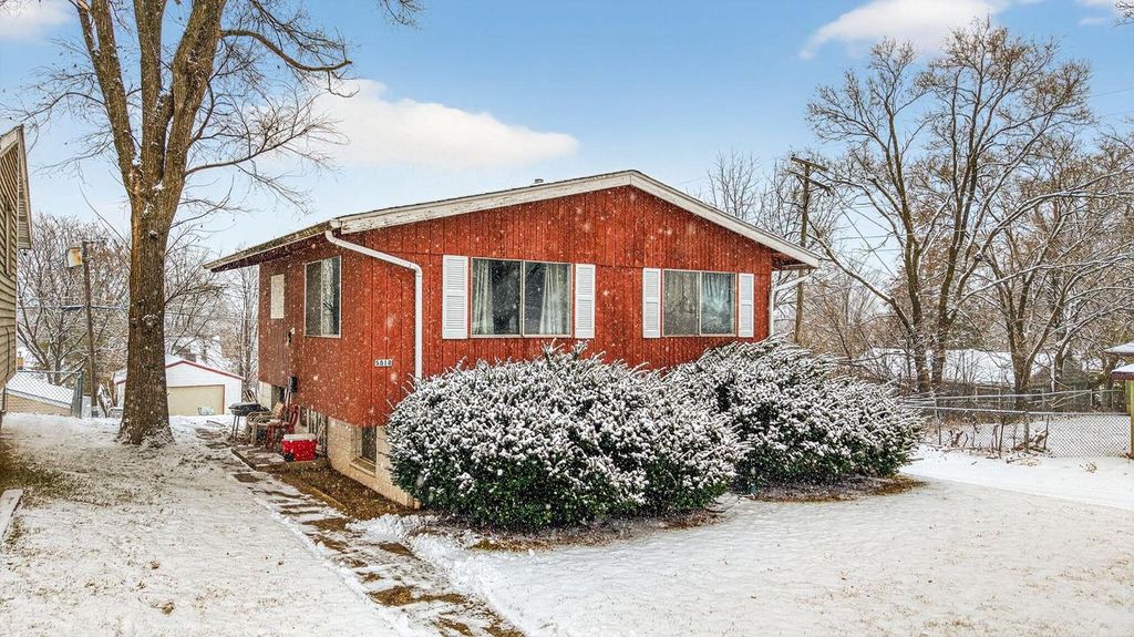 Photo of 5818 N 72nd STREET, Milwaukee, WI 53218 (MLS # 1944757)