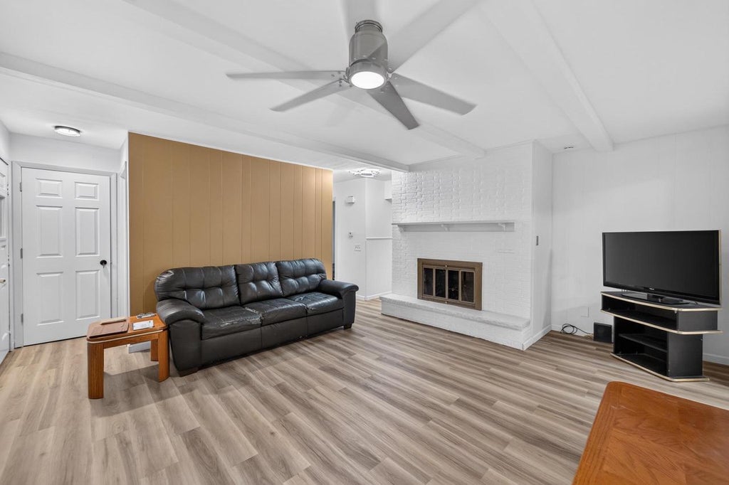 Photo of 2122 Gilbert ROAD, Madison, WI 53711 (MLS # 2033416)
