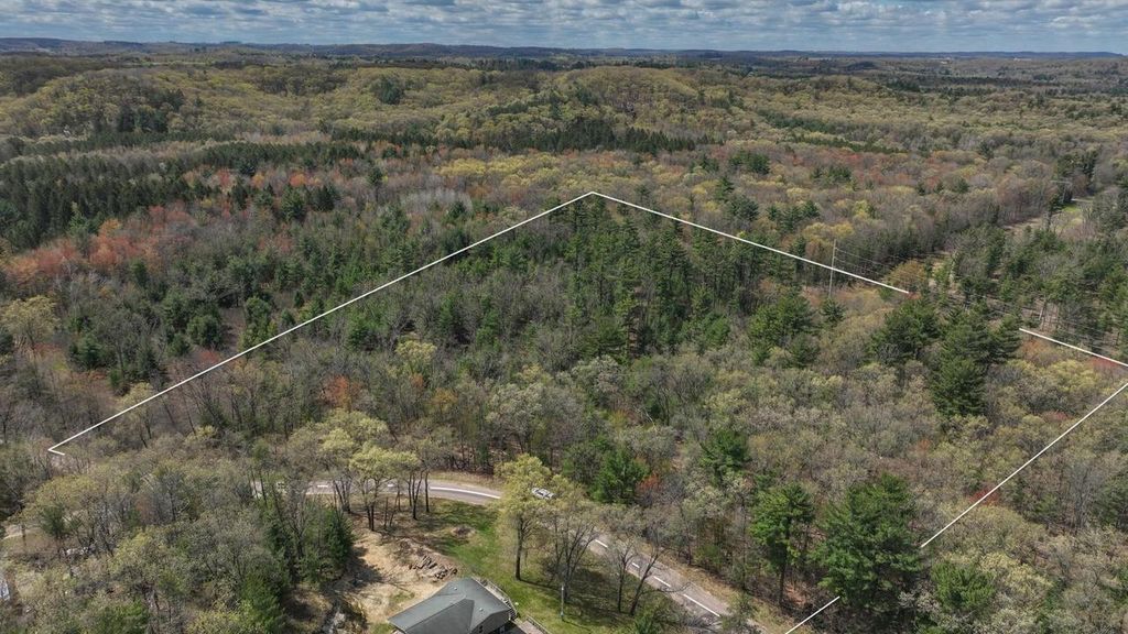 Photo of Lot 3 Grayling AVENUE, Tomah, WI 54660 (MLS # 2022552)