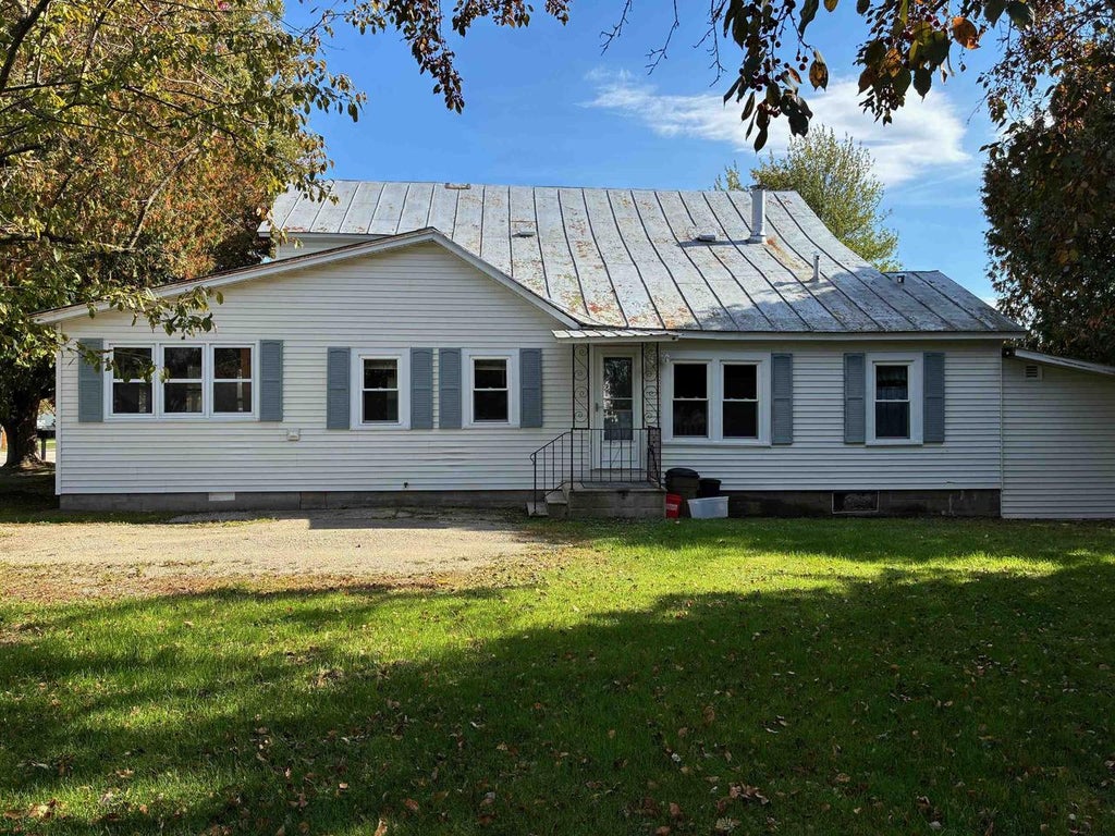 Photo of 1125 McDonald STREET, Oconto, WI 54153 (MLS # 50333871)