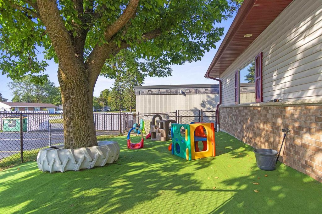 Photo of 2861 S Ridge ROAD, Green Bay, WI 54304 (MLS # 50315809)