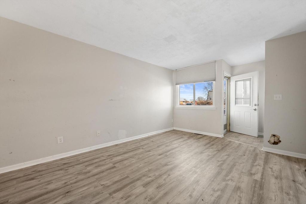 Photo of 1440 Big Bend ROAD #D, Waukesha, WI 53189 (MLS # 1946360)