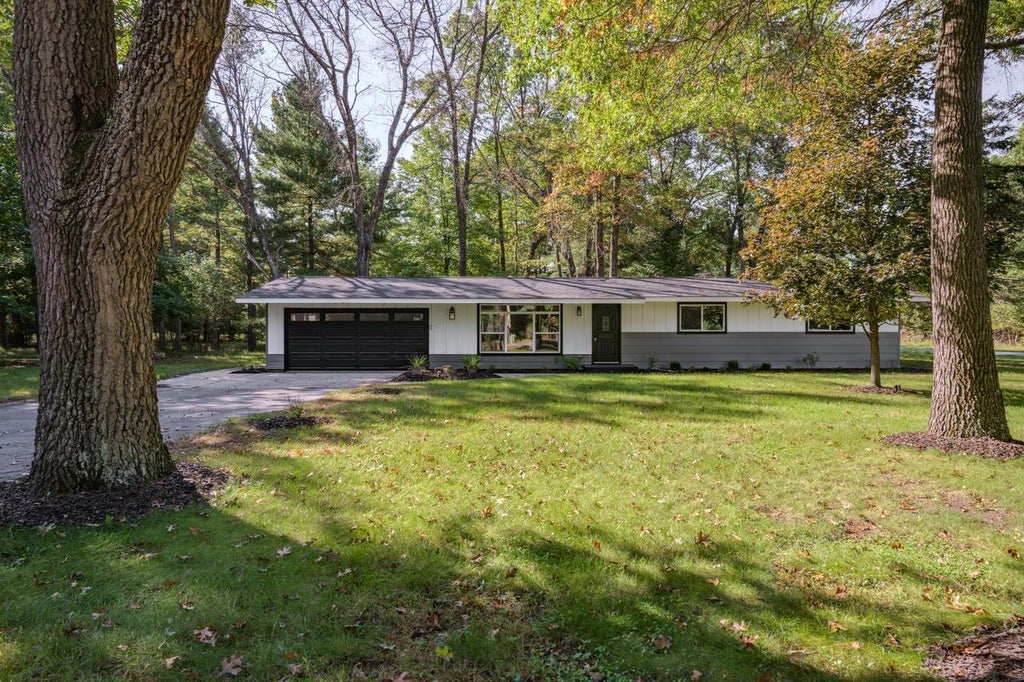 Photo of W5613 Cherokee LANE, New Lisbon, WI 53950 (MLS # 2023766)