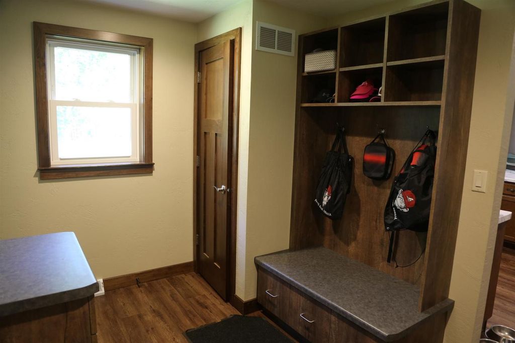 Photo of N2382 Maloney ROAD, Kaukauna, WI 54130 (MLS # 50316038)