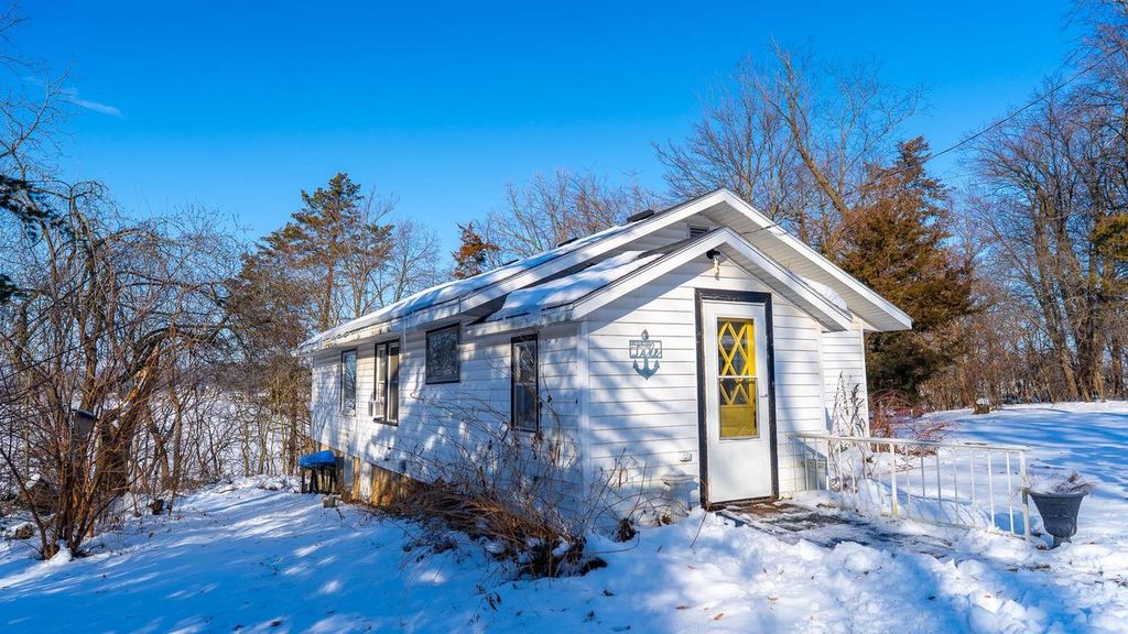 Photo of W6562 Barkers ROAD, Elkhorn, WI 53121 (MLS # 2013581)