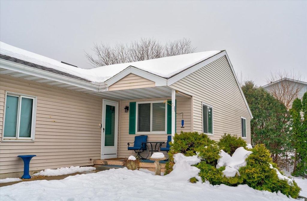 Photo of 711 Kensington SQUARE, Stoughton, WI 53589 (MLS # 2012745)
