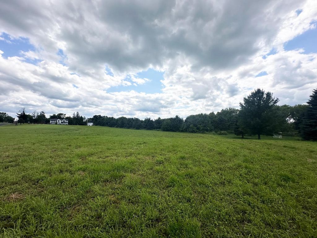 Photo of W2427 Mariah LANE #Lt60, Oconomowoc, WI 53066 (MLS # 1947417)