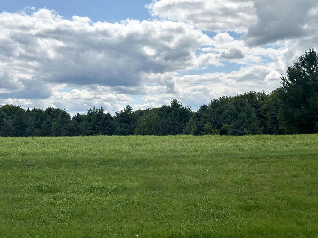 Photo of W2427 Mariah LANE #Lt60, Oconomowoc, WI 53066 (MLS # 1947417)