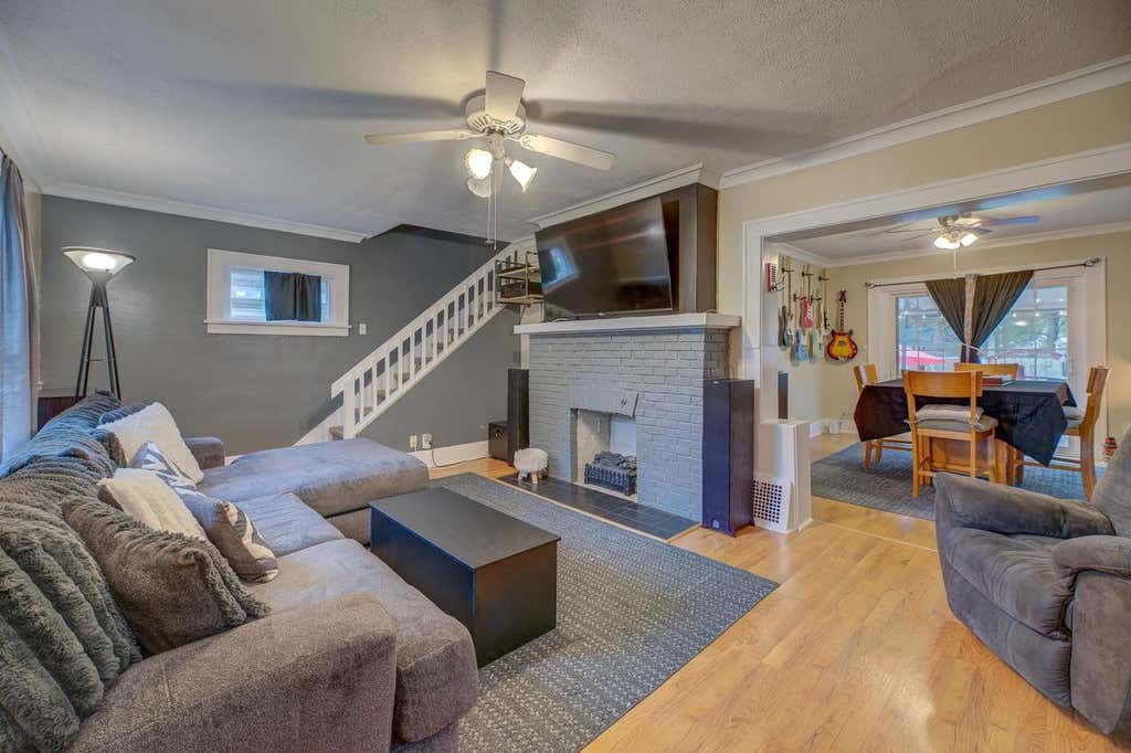 Photo of 1324 Ruger AVENUE, Janesville, WI 53545 (MLS # 2030320)
